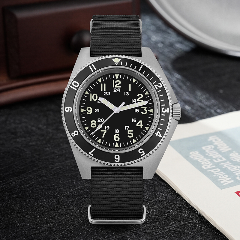 Watchdives WD1972 Reloj de cua - Accessories With Watch reseña y precio